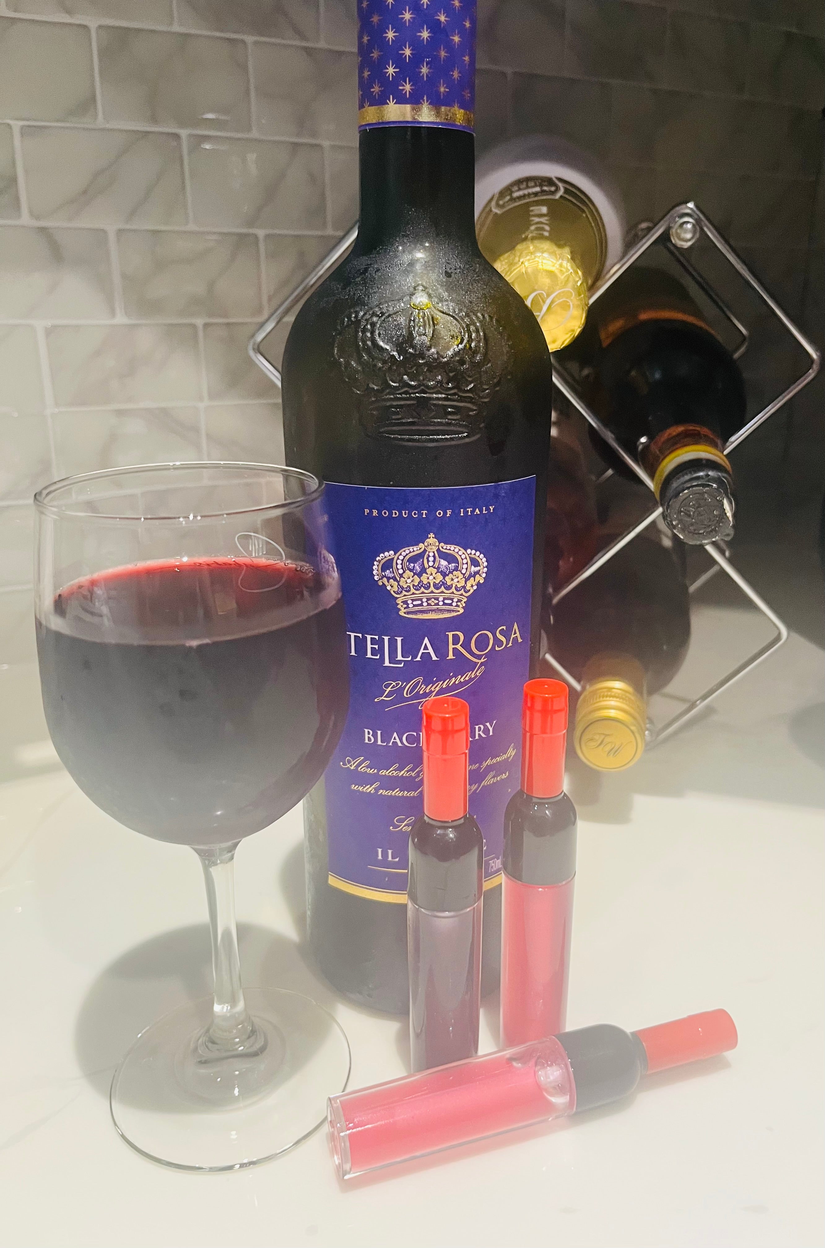 Wine-O-Clock Gloss