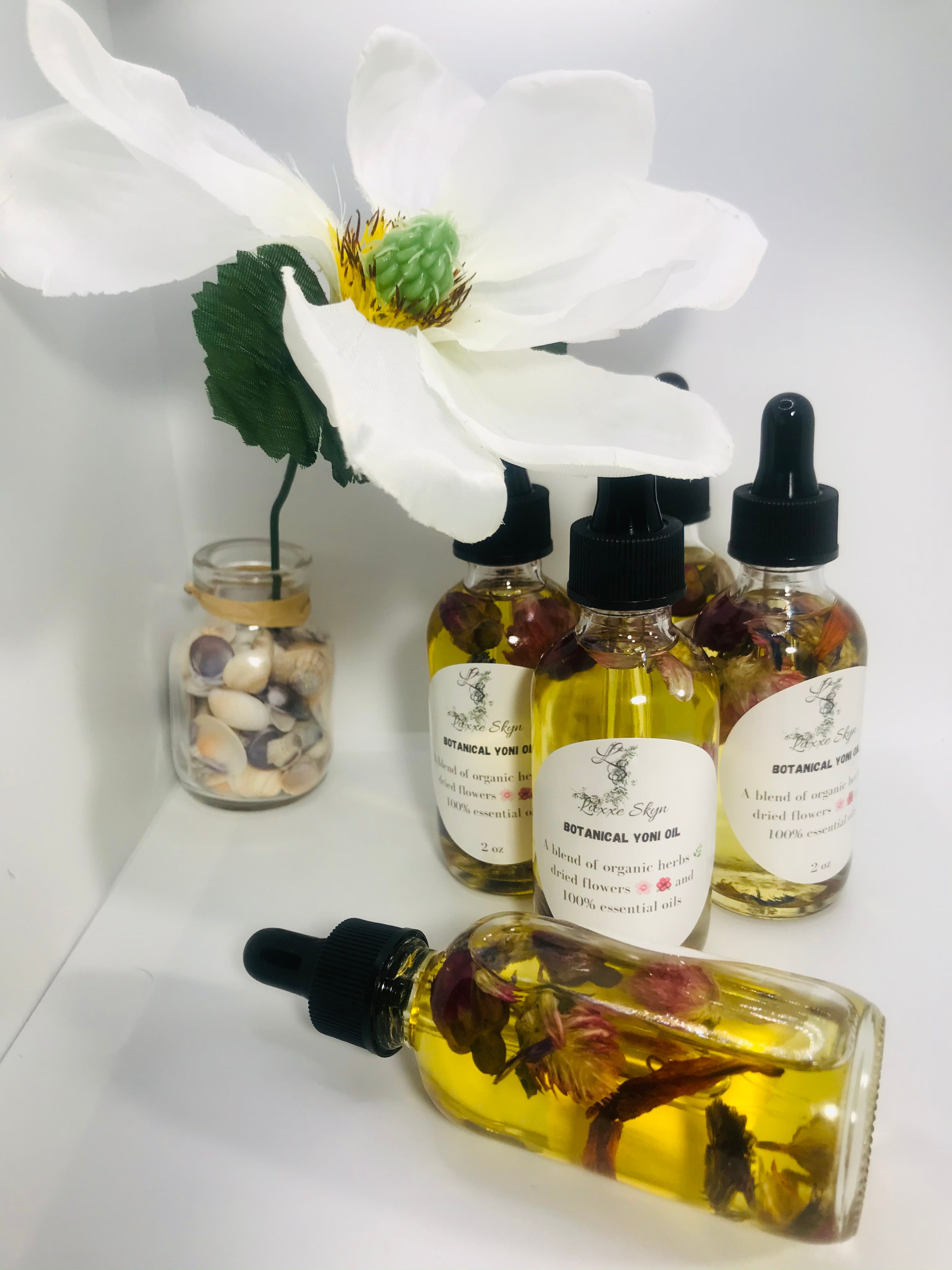 “Botanical Yoni Oil”